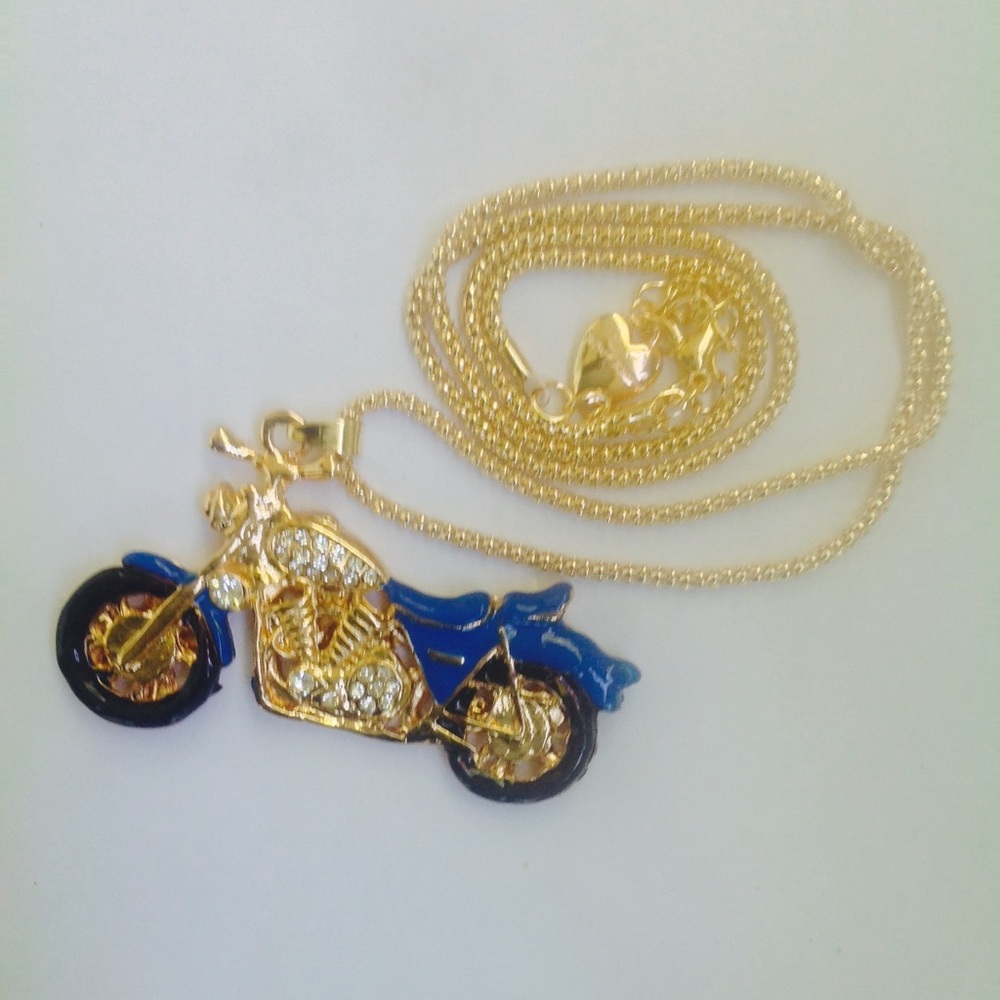 NWT Betsy Johnson Harley Necklace - Picture 2 of 3